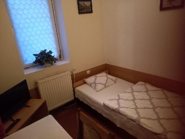 Rooms Noclegi Bytyn ภายนอก รูปภาพ