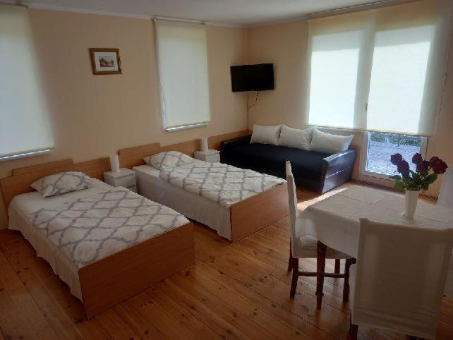Rooms Noclegi Bytyn ภายนอก รูปภาพ